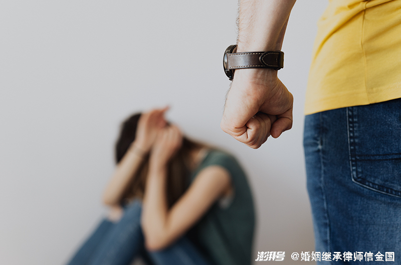 中国婚姻报告2021：结婚生育率下降、离婚率攀升的几点原因
